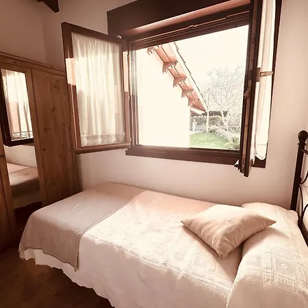Apartment Castros Rurales A *